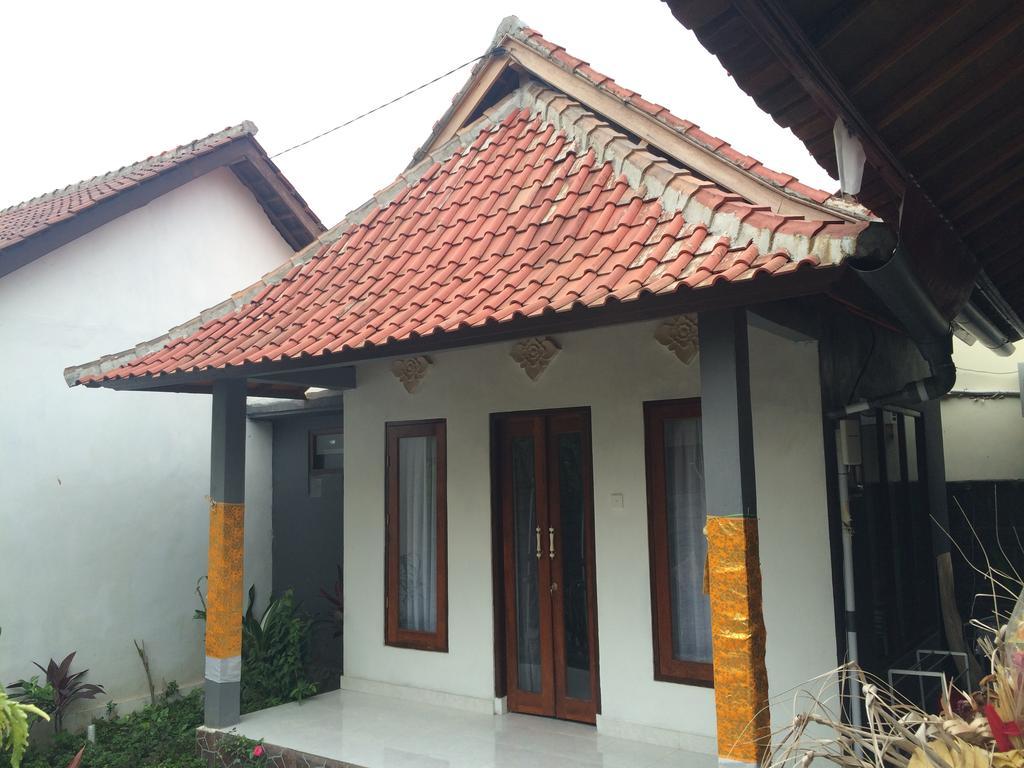 Linggy Homestay Lembongan Exterior foto